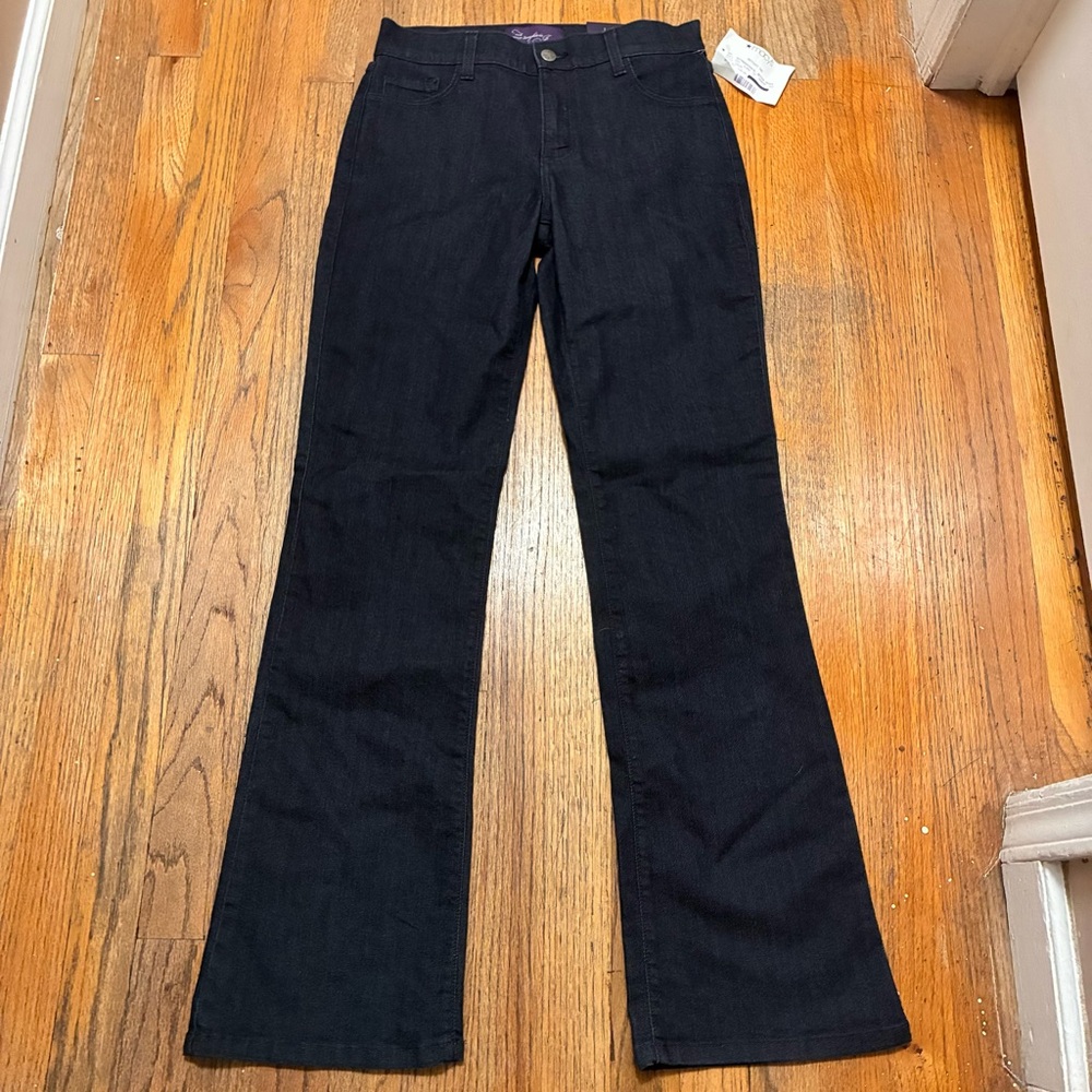 NYDJ NEW Jeans rhinestone embelished Modern Boot Size 4